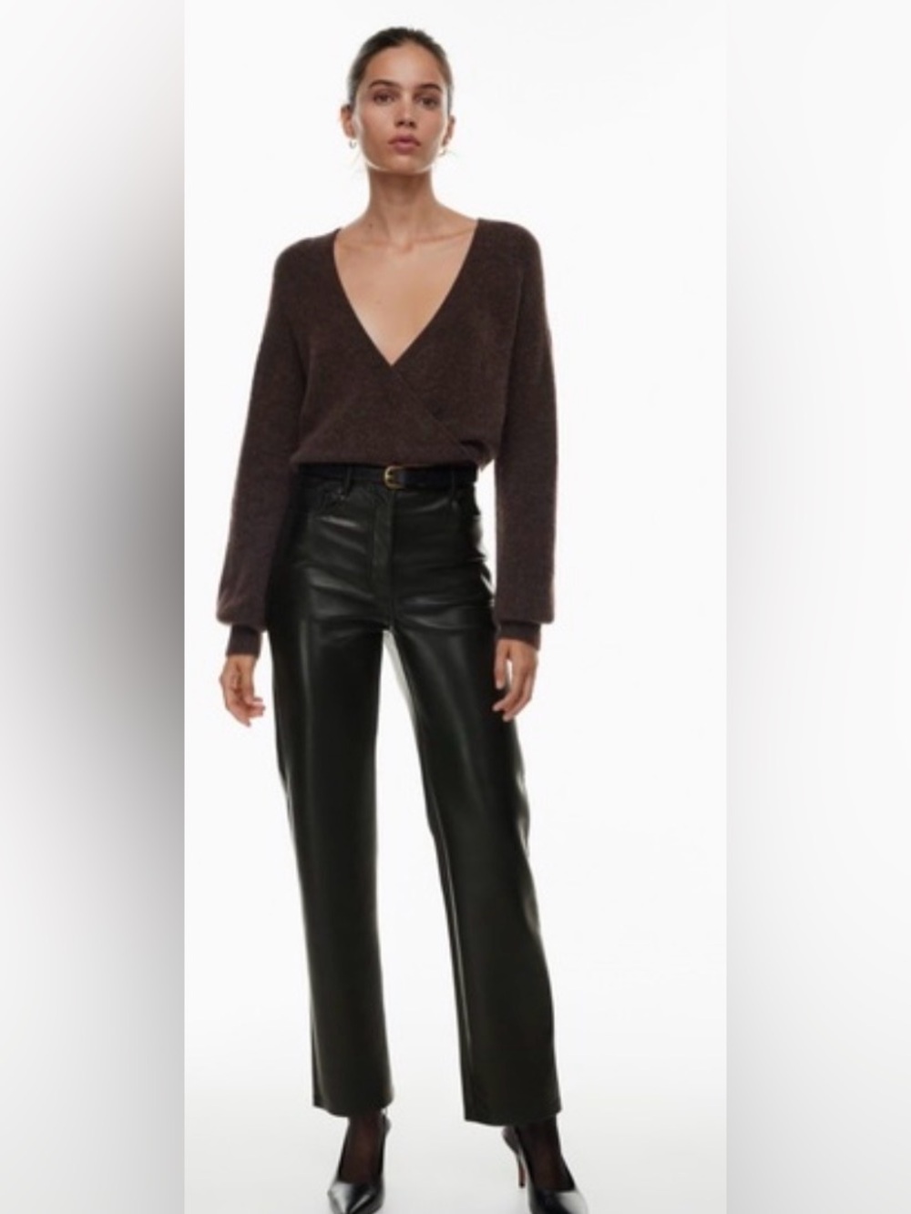 Aritzia Wilfred . The Melina Super high-waisted Vegan Leather pants